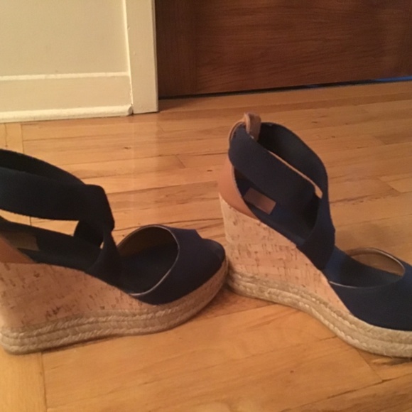Tory Burch wedges, dark blue, size 8 - Picture 2 of 5